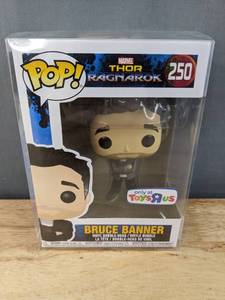 lot 147J image: Brand New Funko Pop Marvel Thor Ragnarok Bruce Banner #250 Figure V