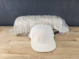 lot 535 image: 20 Brand New Youpoong FlexFit White Hats Fitted 7 - 7-34 A