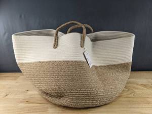 lot 162 image: Honcesta Rope Storage Basket B