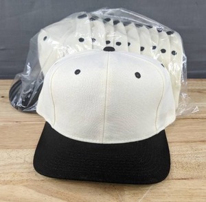 lot 275 image: 22 Brand New Yupoong WhiteBlack Hats OSFM A