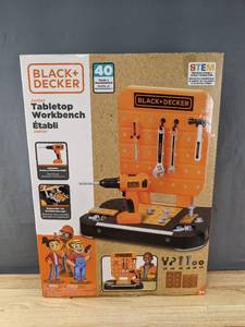 lot 108 image: Brand New STEM Building Toys 40 Piece Black & Decker Junior Tabletop Workbench Tool Set B