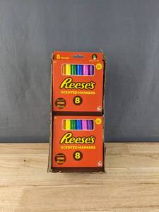 lot 27 image: 12 Brand New Sets of Reeses Scented Markers D