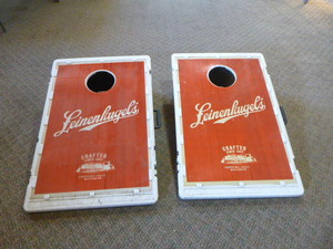lot 61 image: Baggo Leinenkugels Bean Bag Toss (Cornhole Game)