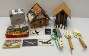 lot 89 image: Vintage Birdhouses & More