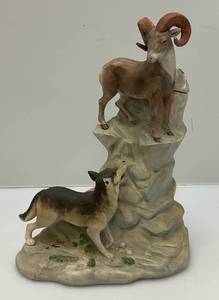 lot 102 image: 1981 Limited Edition Ski Country Grand Slam Series Stones Sheep Decanter (EMPTY)