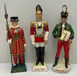 lot 146 image: Misc. Collectible Figural Decanters (EMPTY)