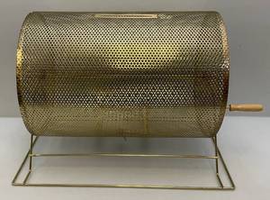 lot 200 image: 21 Large  Raffle Wheel Ticket Basket