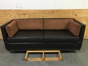 lot 50 image: Brown Leather Sleeper Sofa
