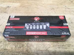 lot 47 image: Craftsman V Series 38 Drive SAE Socket Set Model # CMMT17330V 12272410