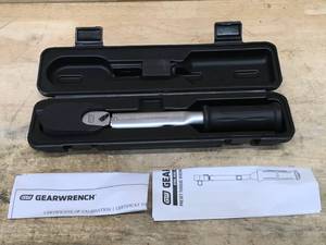 lot 82 image: Gearwrench 38 Fixed Head Preset Torque Wrench Model # 85162