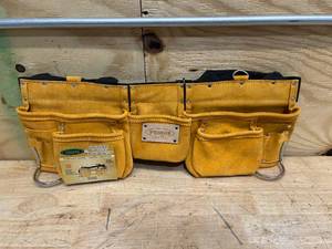 lot 62 image: PRINCE Split Leather Tool Holder with Nylon BeltMetal Buckle