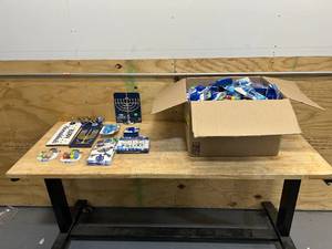 lot 136 image: Large Lot of Hanukkah Items