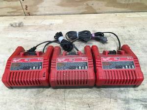 lot 98 image: Lot of 3 - Milwaukee M18 Chargers Model # 48-59-1801