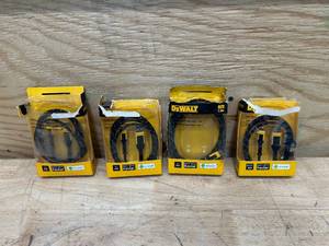 lot 130 image: DEWALT Lot of 4- 4 ft. Reinforced Braided Cables for USB-A to USB-C