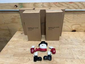 lot 120 image: Lot of 6- Snowman Tree Huggers