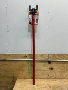 lot 161 image: CRESCENT Bull Bar 44 in. Indexing Head Deck Removal Demo Wrecking Bar