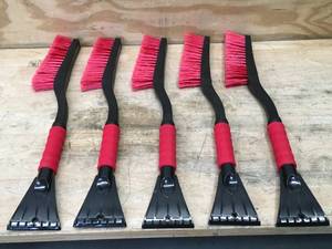 lot 16 image: Lot of 5 - Ice Scrapers
