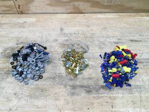 lot 193 image: Lot of Miscellaneous Hardware