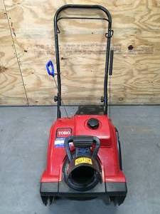 lot 1 image: Toro Power Clear 418 ZE 18 Snow Blower Model # 38282