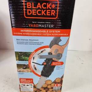 lot 29 image: New BlackDecker Yardmaster Chainsaw Attachment BCASCS60B