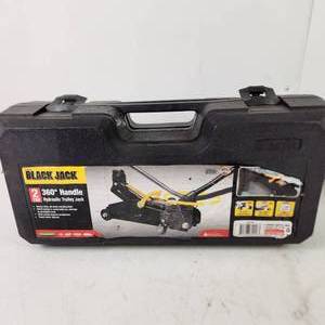 lot 46 image: Black Jack Heavy Duty All Steel Construction Hydraulic Trolley Jack Preowned Good Condition