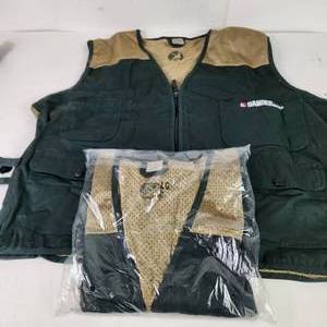 lot 74 image: Lot Of Two Gander Mountain Hunting Fishing Outdoor Zip Vented Vests Green Size Large One New One Open Package