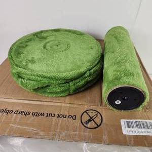 lot 82 image: New Open Box Green Cat Tower 5 x 19 x 44.5 CM