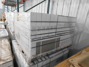 lot 8 image: Victoria Falls  Porcelain Tile  Pallet Lot 48 Cases  744 S.F