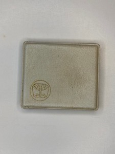 1979 SILVER INDEPENDENCE DAY COIN MOTHER AND CHILD