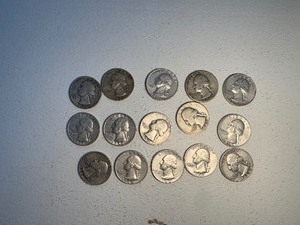 LOT OF 15 SILVER QUARTERS MIXED DATES