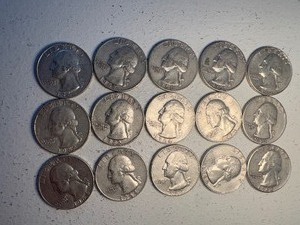LOT OF 15 SILVER QUARTERS MIXED DATES