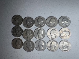 LOT OF 15 SILVER QUARTERS MIXED DATES