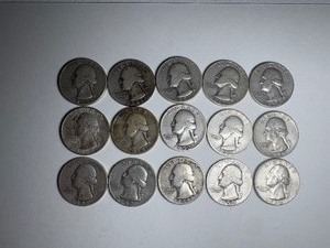 LOT OF 15 SILVER QUARTERS MIXED DATES
