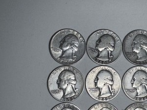 LOT OF 15 SILVER QUARTERS MIXED DATES