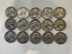 LOT OF 15 SILVER QUARTERS MIXED DATES
