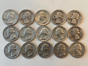 LOT OF 15 SILVER QUARTERS MIXED DATES