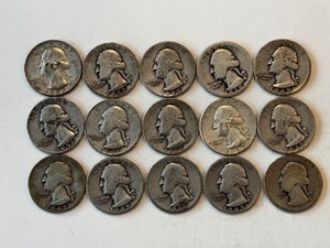 LOT OF 15 SILVER QUARTERS MIXED DATES