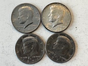LOT OF 4 KENNEDY HALF DOLLARS MIXED DATES - D