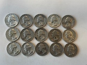 LOT OF 15 SILVER QUARTERS MIXED DATES