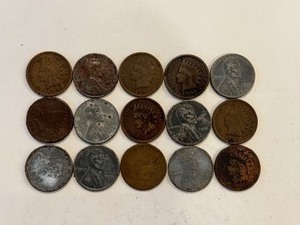 LOT OF 15 STEEL AND INDIAN HEAD PENNIES MIXED DATES