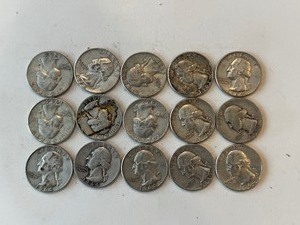 LOT OF 15 SILVER QUARTERS MIXED DATES