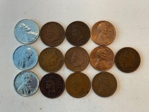 LOT OF 13 PENNIES MIXED DATES AND TYPES