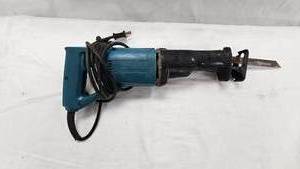 lot 13 image: Makita Recipro Saw