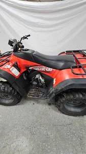 lot 14 image: 2002 Artic Cat 4-Wheeler