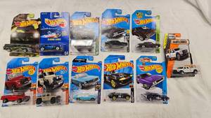 lot 53 image: Hot WheelsMatchbox Lot