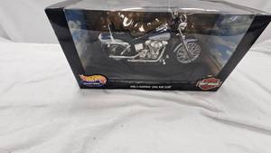 lot 154 image: 110 scale Harley Davidson by Hot Wheels