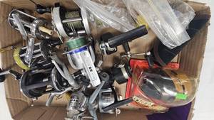 lot 157 image: Fishing Reels