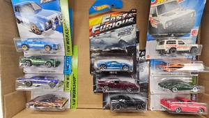 lot 230 image: Hot Wheels Lot