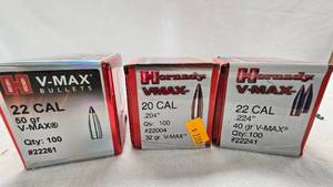 lot 252 image: 20 and 22 Cal Reloading Bullets