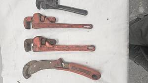 lot 277 image: Pipe Wrenches